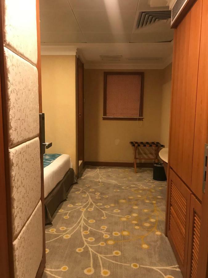 Jwm Hotel And Casino シアヌークビル エクステリア 写真